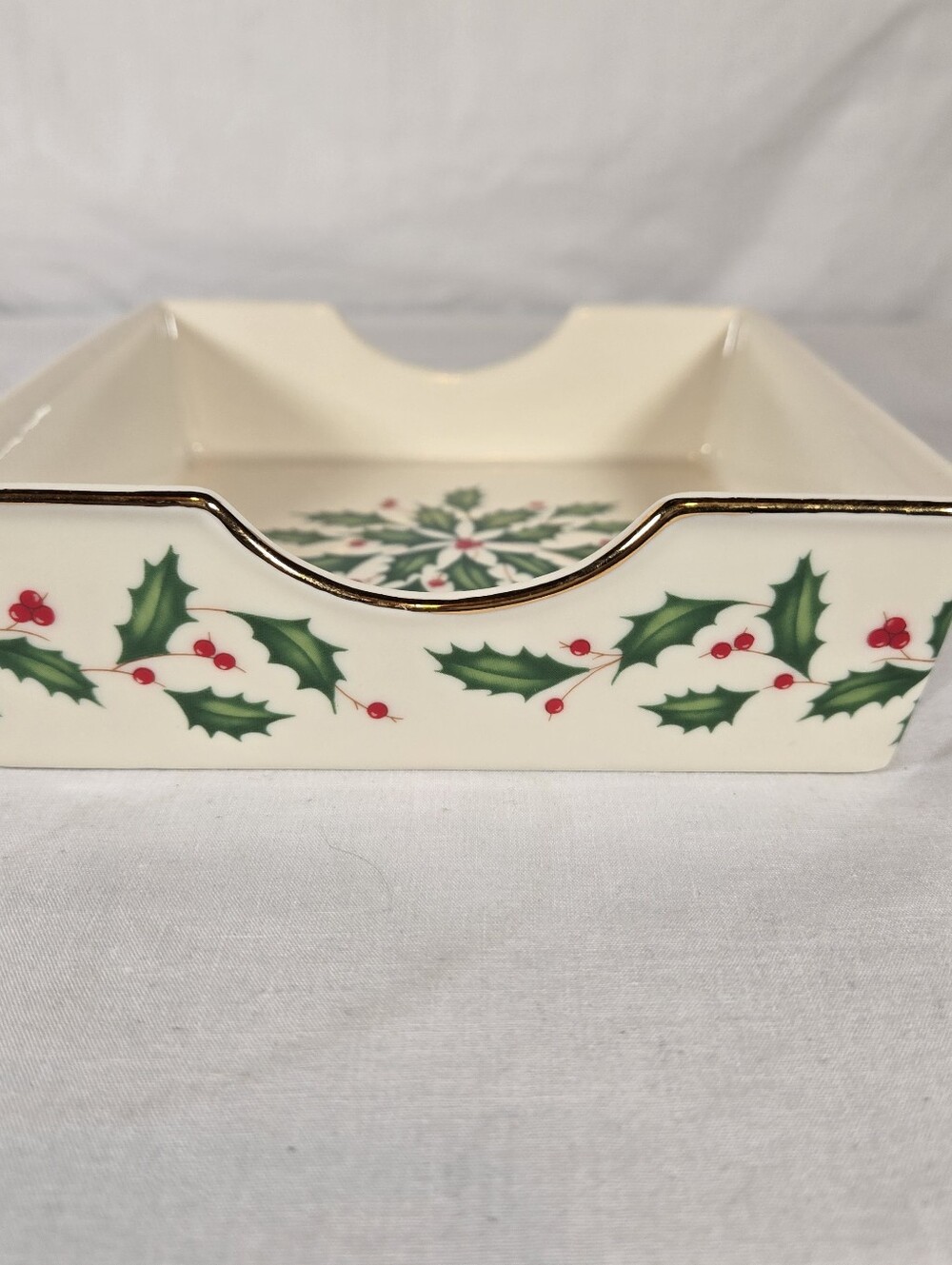 Lennox Holiday Napkin Holder Christmas Holly Berries Gold Trim Ceramic Vintage